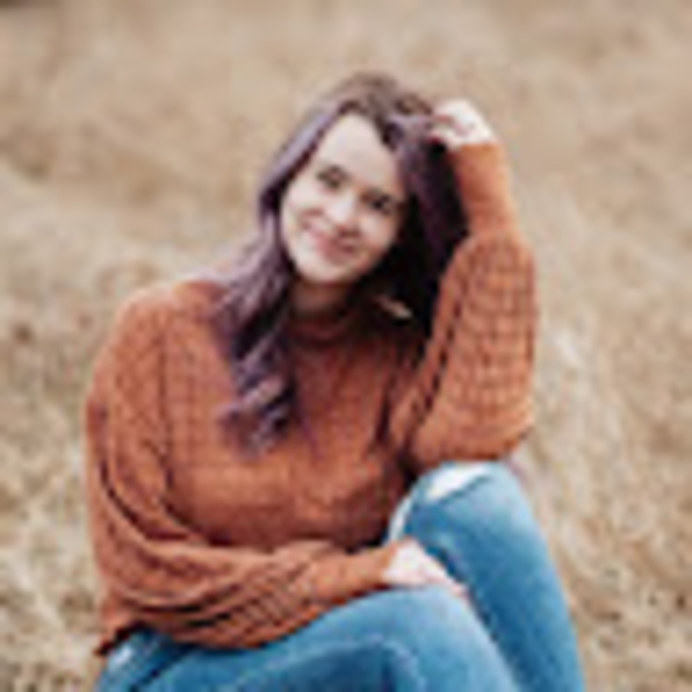 Meet your Posher, Hannah